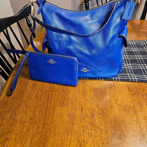 Coach purse and wristlet combo - Picture 2 of 6